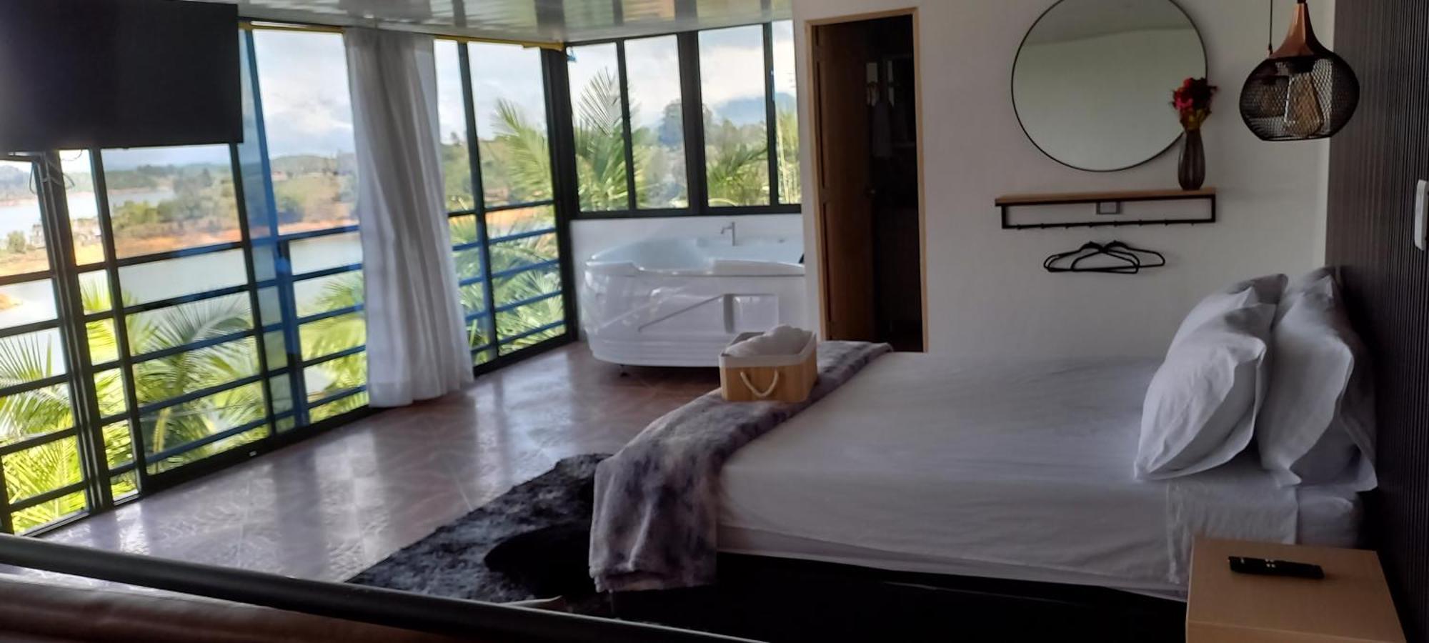 Hotel Mirador Cielo Blue El Penol  Eksteriør bilde